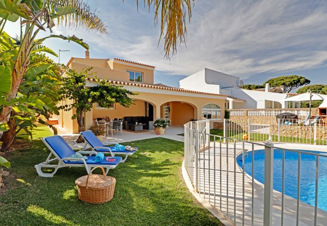 Villa en Vilamoura - CASA HELENA